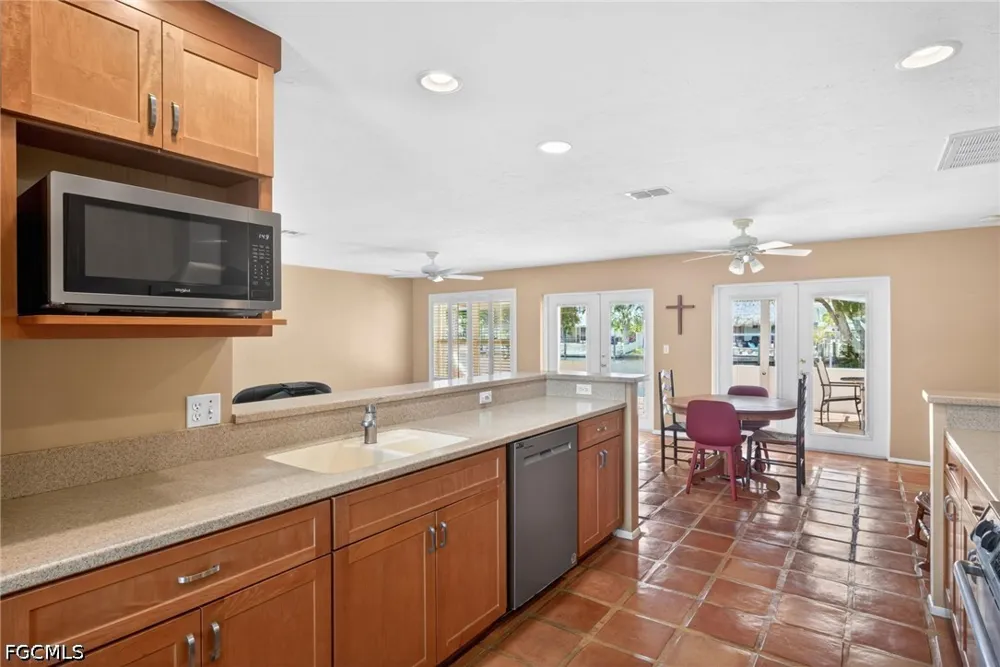 Matlacha Boulevard Matlacha Isles, FL 33991