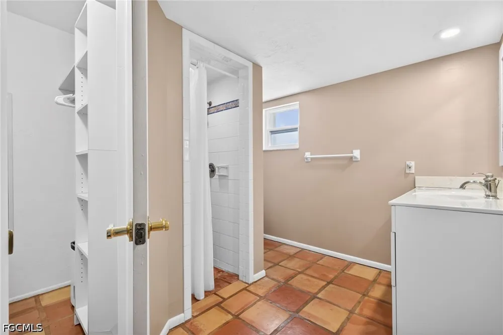 Matlacha Boulevard Matlacha Isles, FL 33991