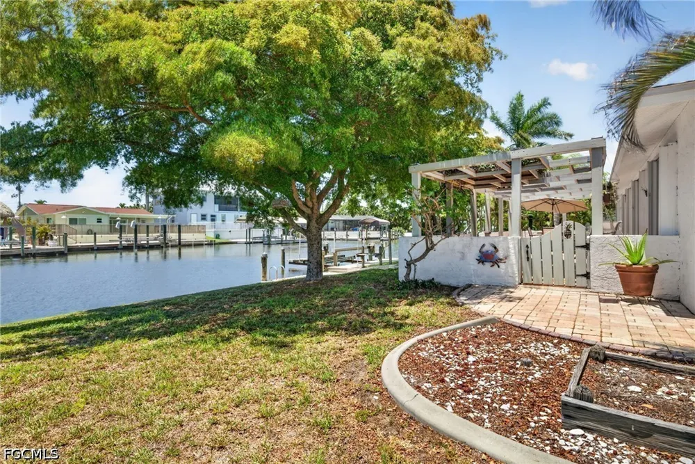 Matlacha Boulevard Matlacha Isles, FL 33991