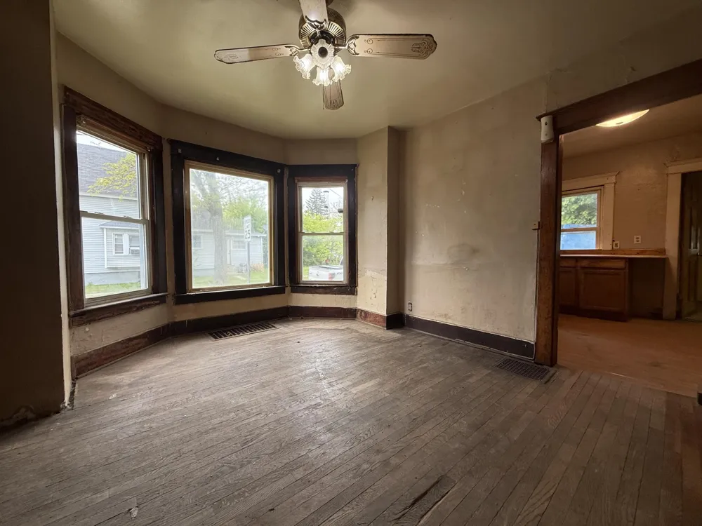 1801 S Washington Avenue Lansing, MI 48910