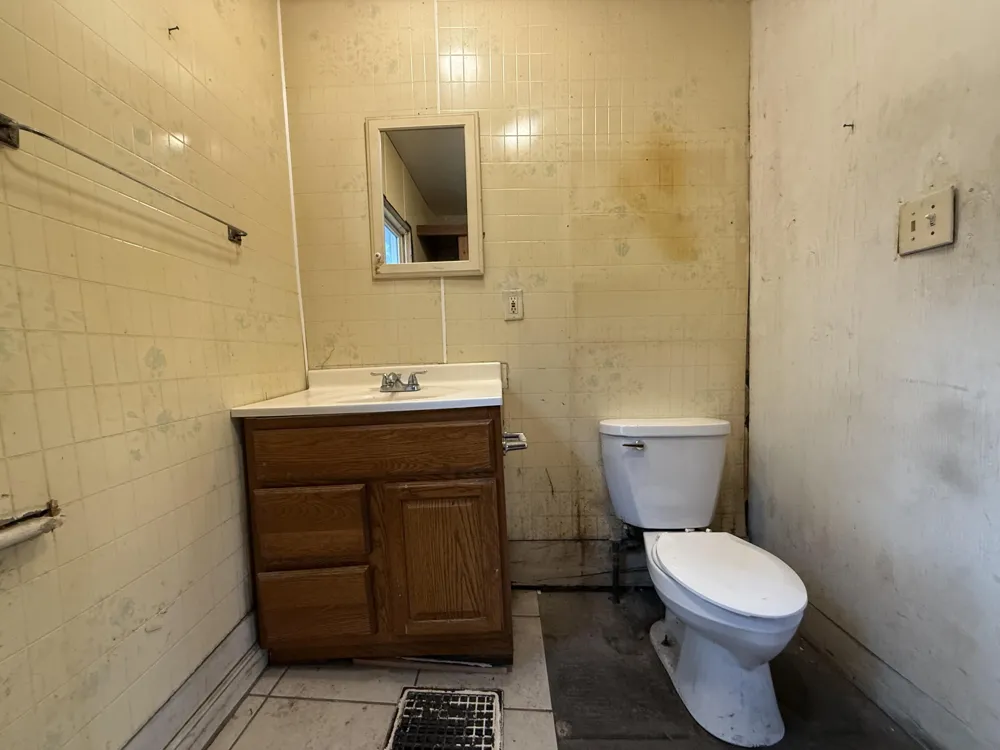 1801 S Washington Avenue Lansing, MI 48910
