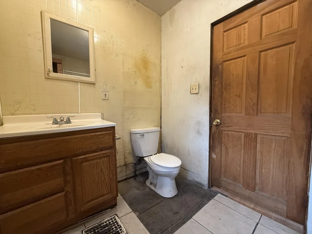 1801 S Washington Avenue Lansing, MI 48910