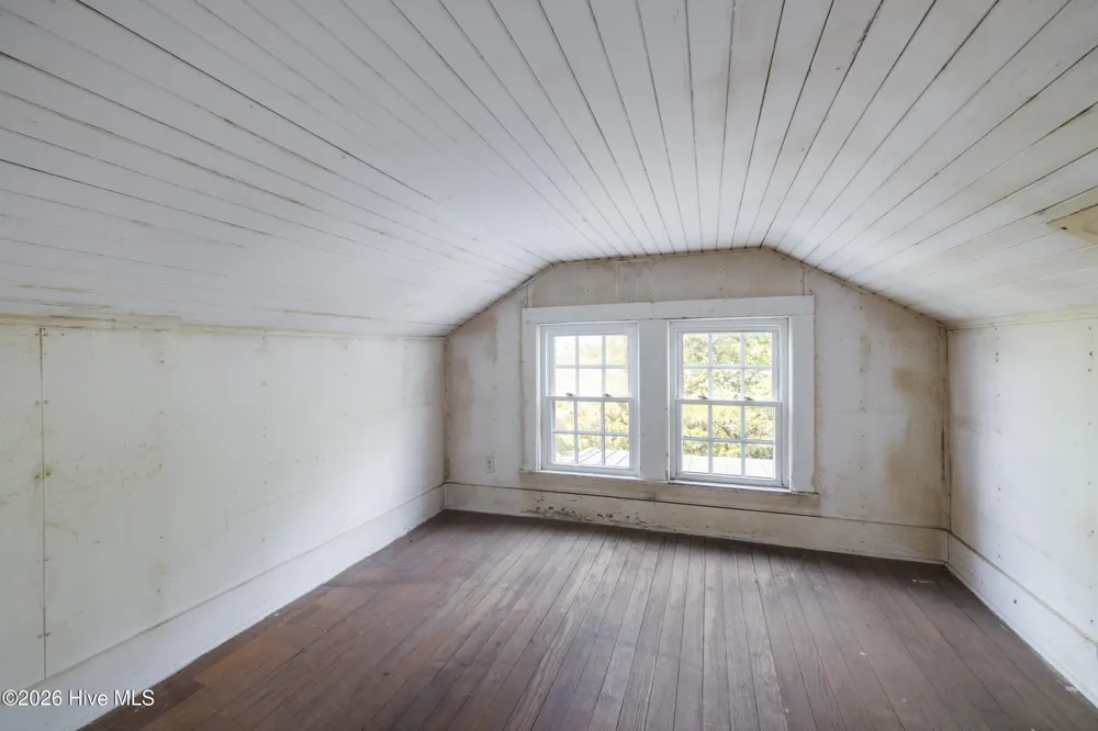 10581 E Nc 42 Highway Middlesex, NC 27557