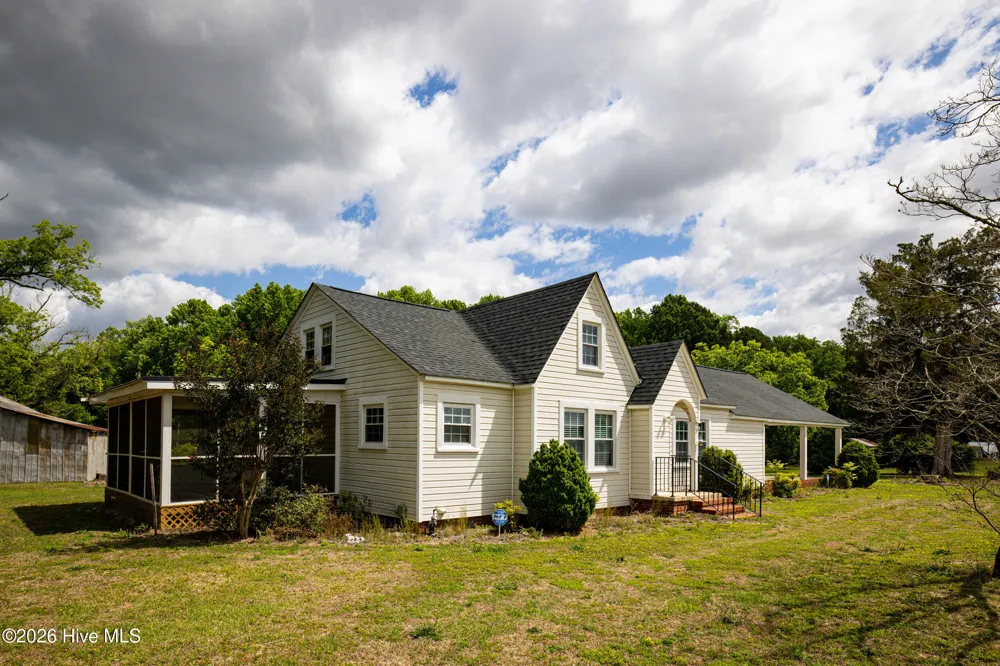 10581 E Nc 42 Highway Middlesex, NC 27557