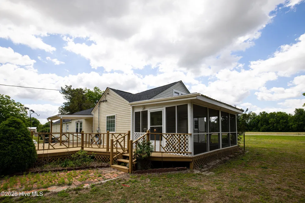 10581 E Nc 42 Highway Middlesex, NC 27557