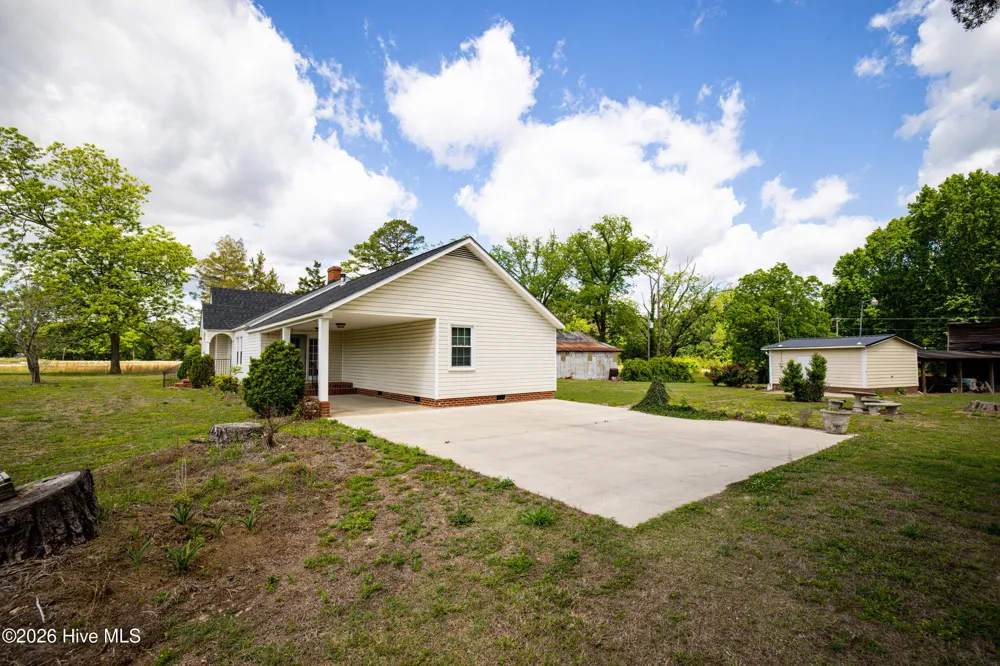 10581 E Nc 42 Highway Middlesex, NC 27557