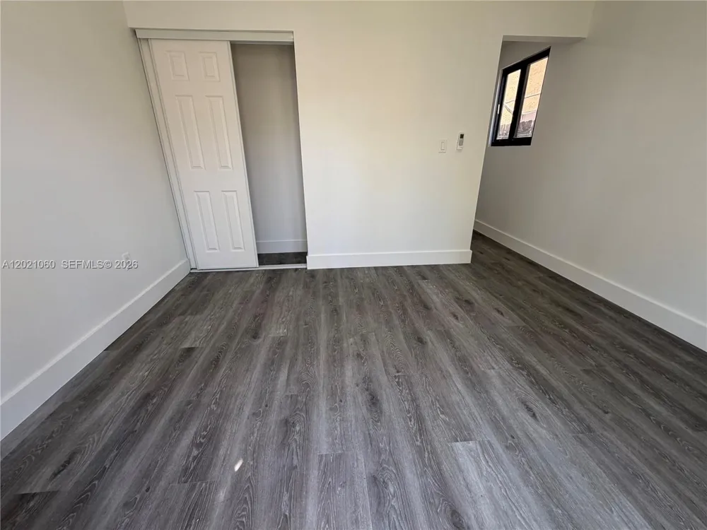 16536 SW 54th St #1 Miami, FL 33185