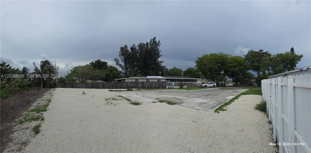 21740 NW 1st St Pembroke Pines, FL 33029