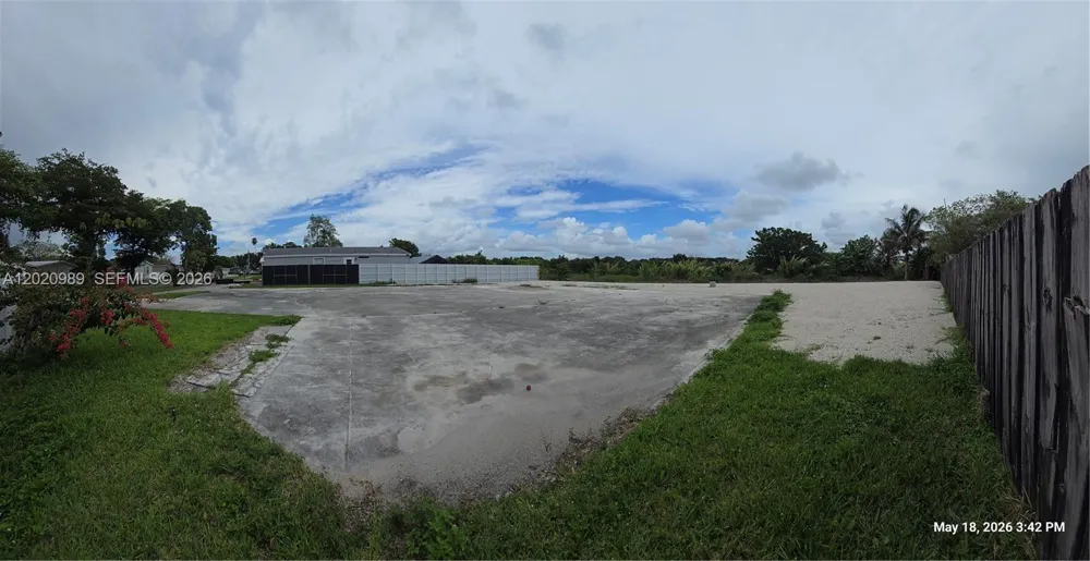 21740 NW 1st St Pembroke Pines, FL 33029