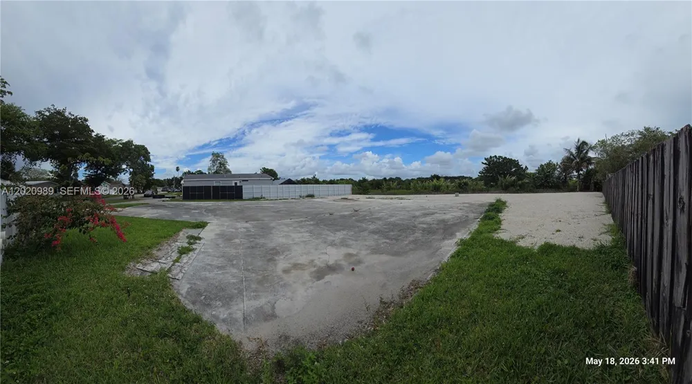 21740 NW 1st St Pembroke Pines, FL 33029