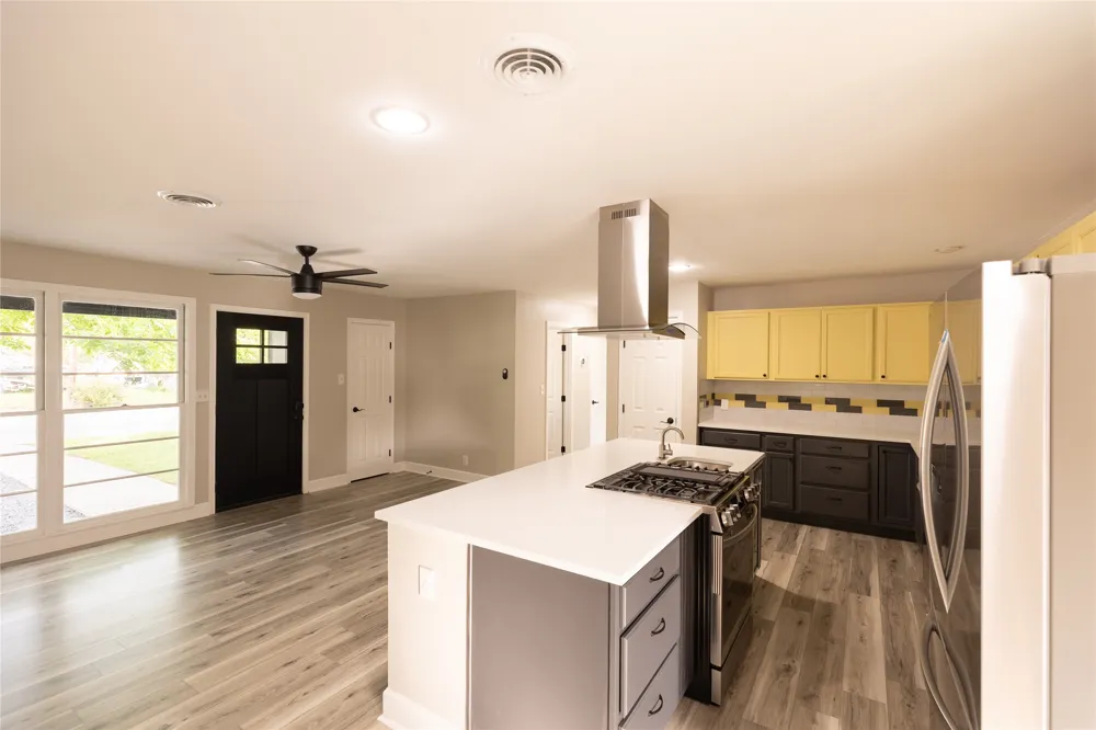 22 Steele Street Lampasas, TX 76550