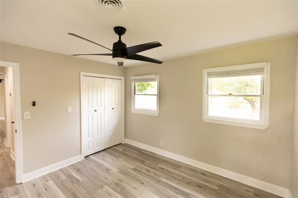 22 Steele Street Lampasas, TX 76550