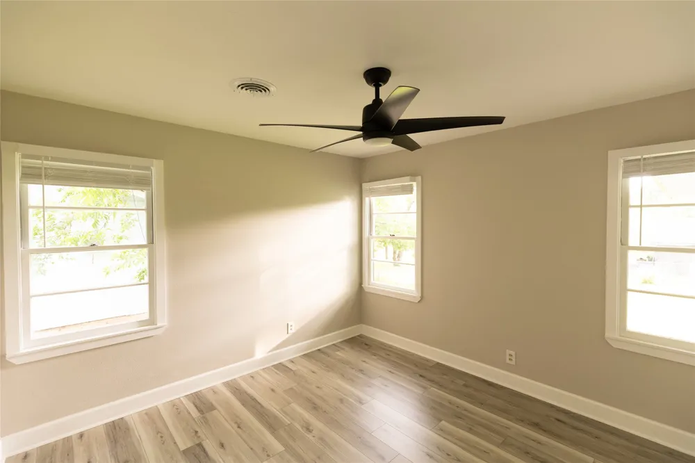 22 Steele Street Lampasas, TX 76550
