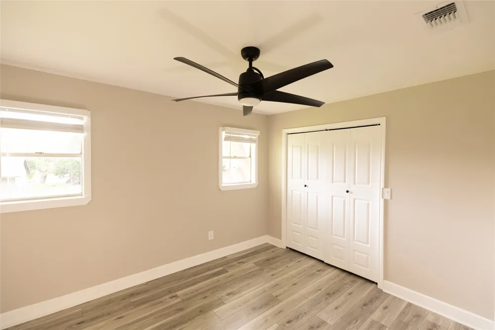 22 Steele Street Lampasas, TX 76550