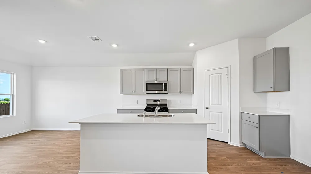 200 Salkeld Drive Uhland, TX 78640