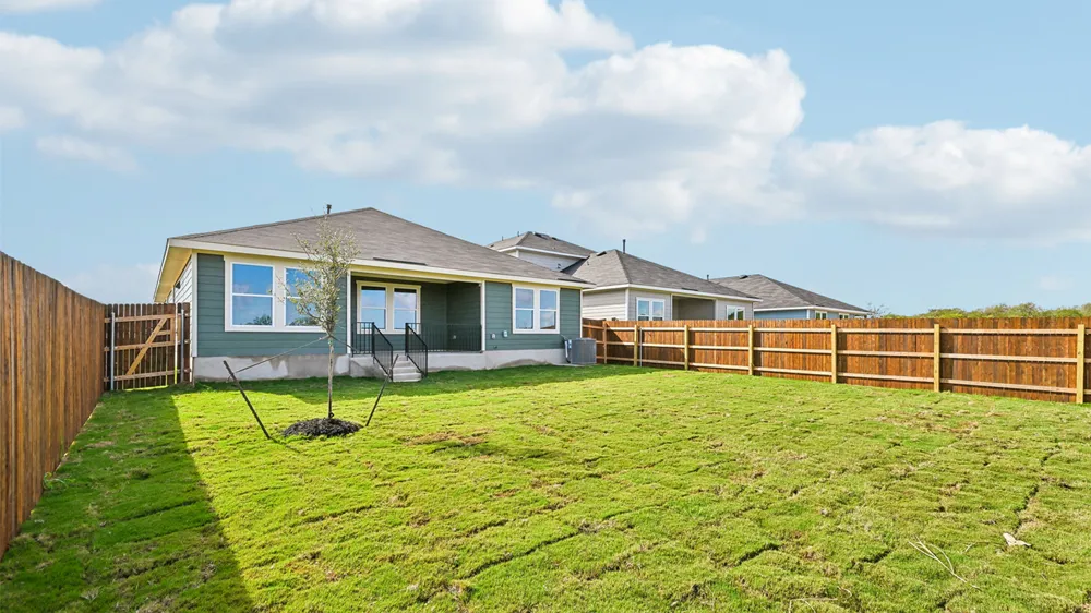 200 Salkeld Drive Uhland, TX 78640