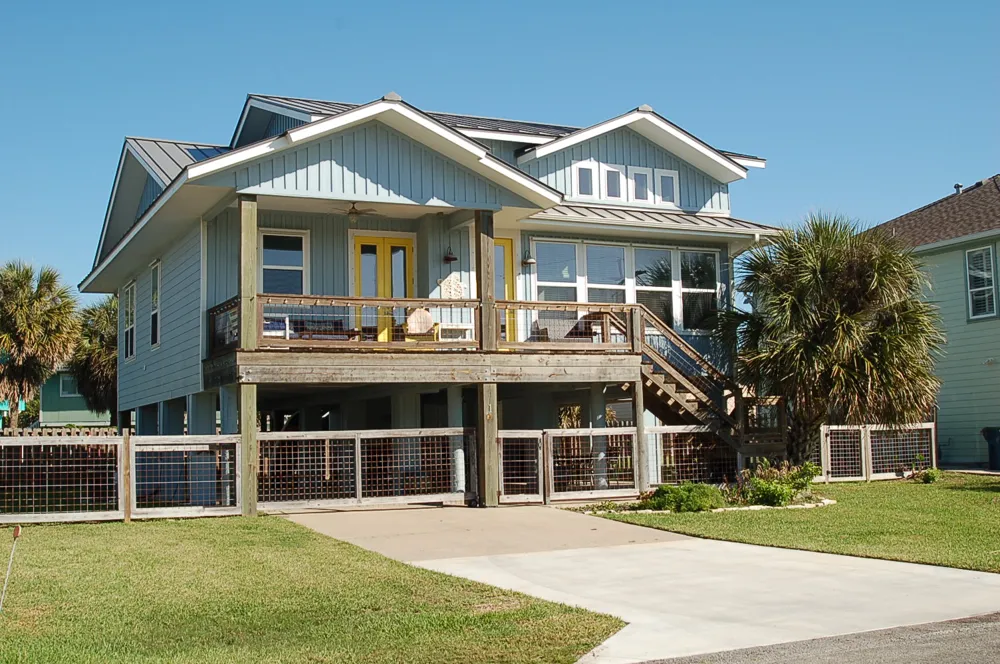 1 Jamaica Drive Rockport, TX 78382