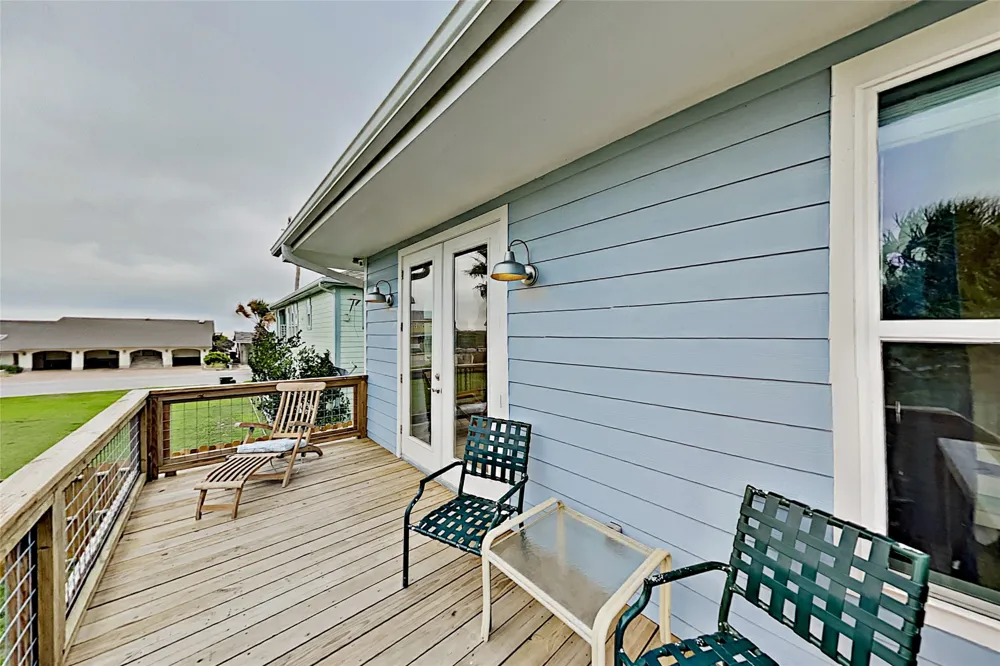 1 Jamaica Drive Rockport, TX 78382
