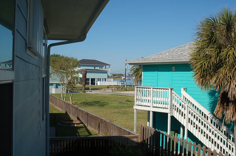 1 Jamaica Drive Rockport, TX 78382