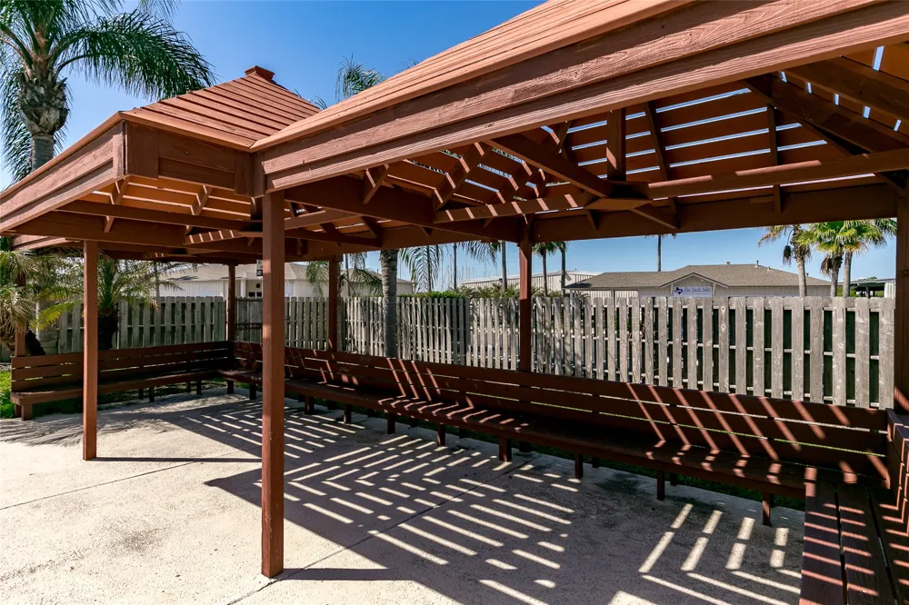 1 Jamaica Drive Rockport, TX 78382