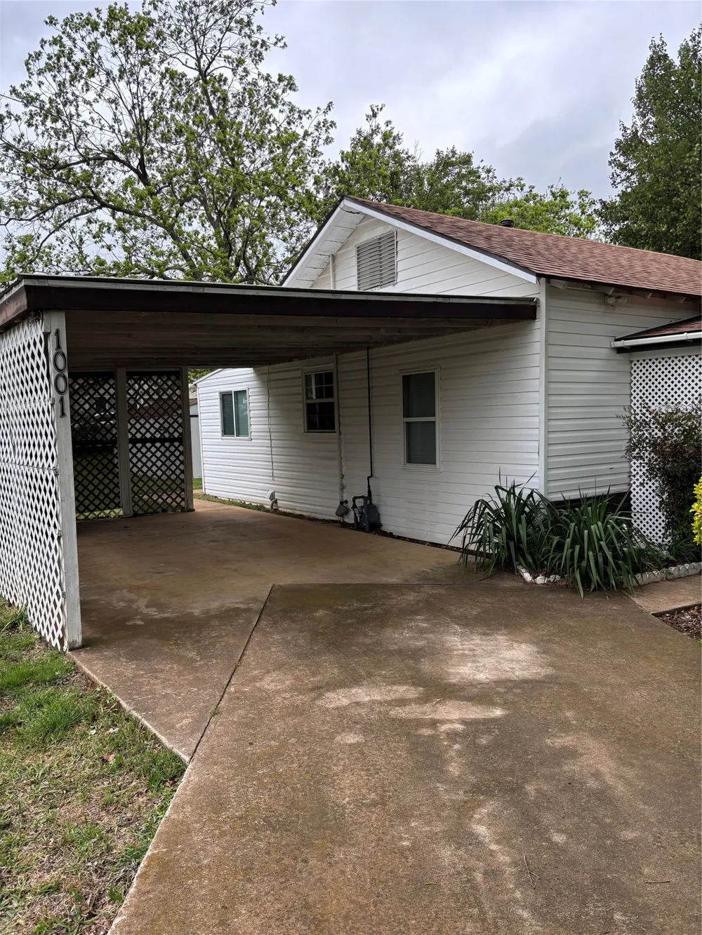 1001 Star Street Denison, TX 75020
