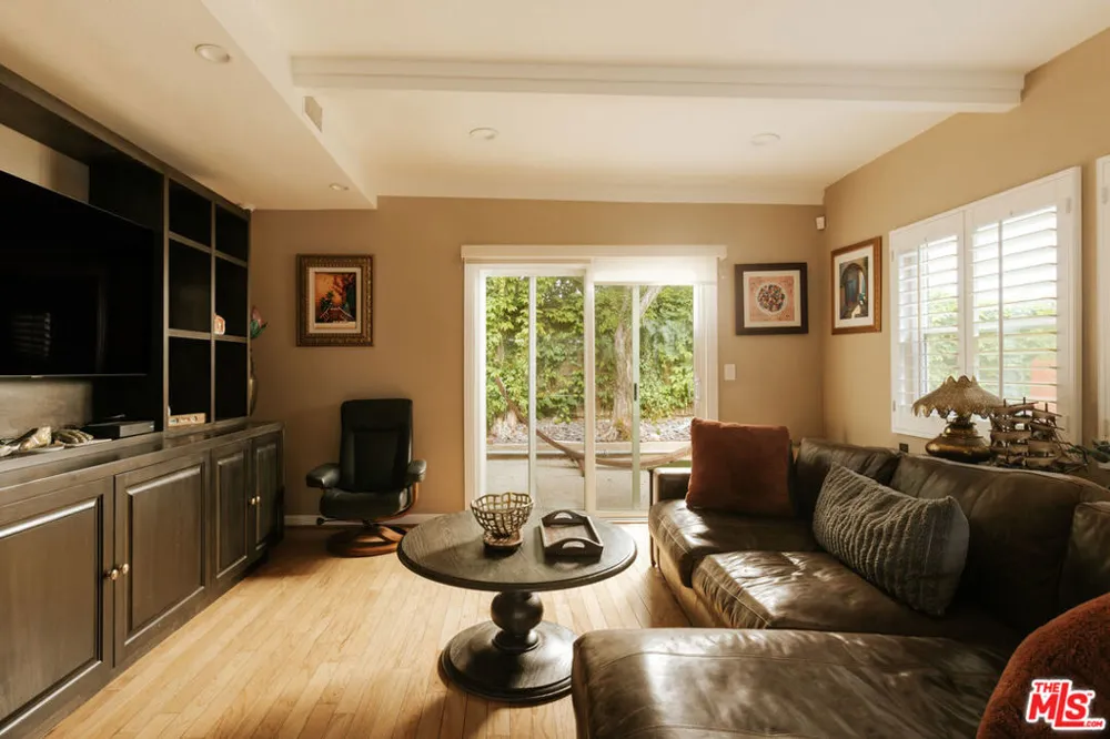 6125 Queenridge Drive Rancho Palos Verdes, CA 90275