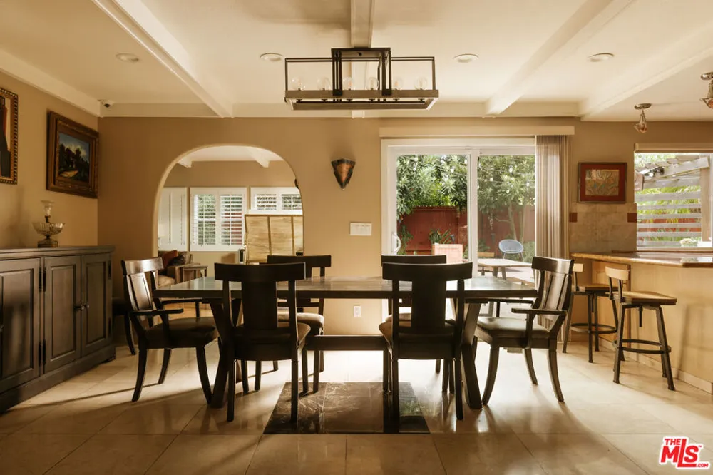 6125 Queenridge Drive Rancho Palos Verdes, CA 90275