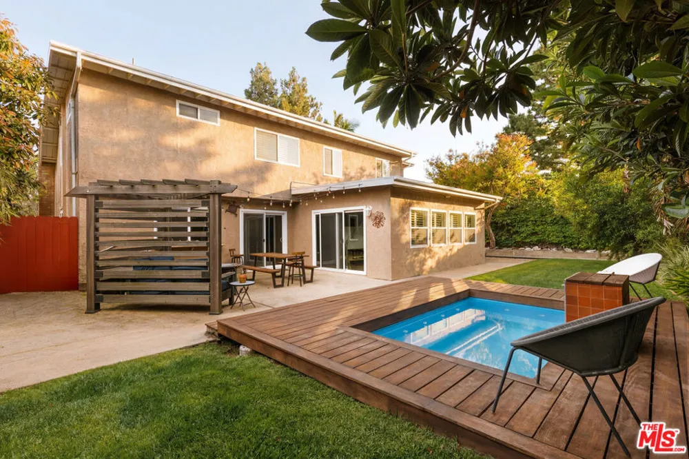 6125 Queenridge Drive Rancho Palos Verdes, CA 90275