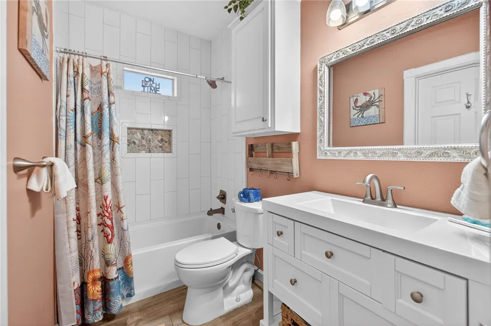 141 Mustang Royale Port Aransas, TX 78373