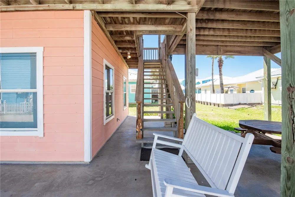 141 Mustang Royale Port Aransas, TX 78373