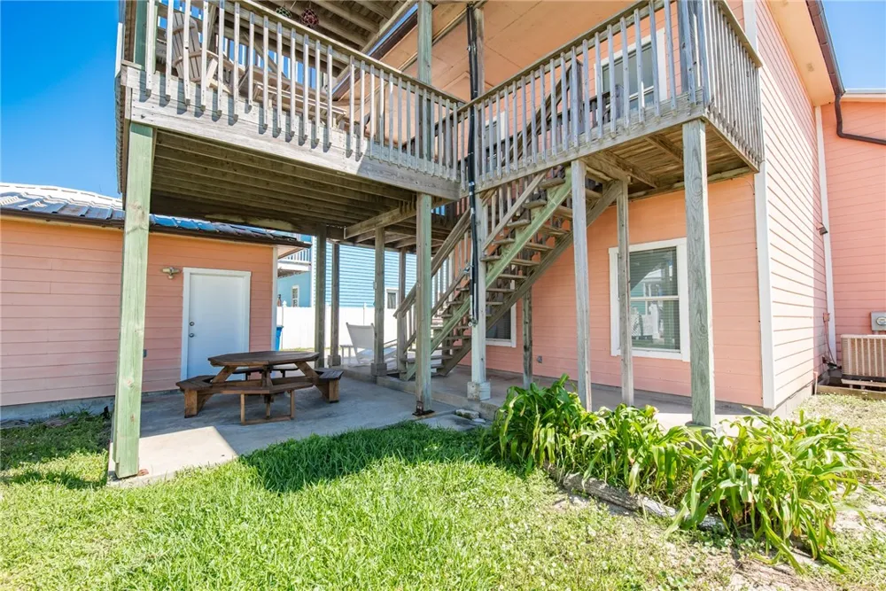 141 Mustang Royale Port Aransas, TX 78373