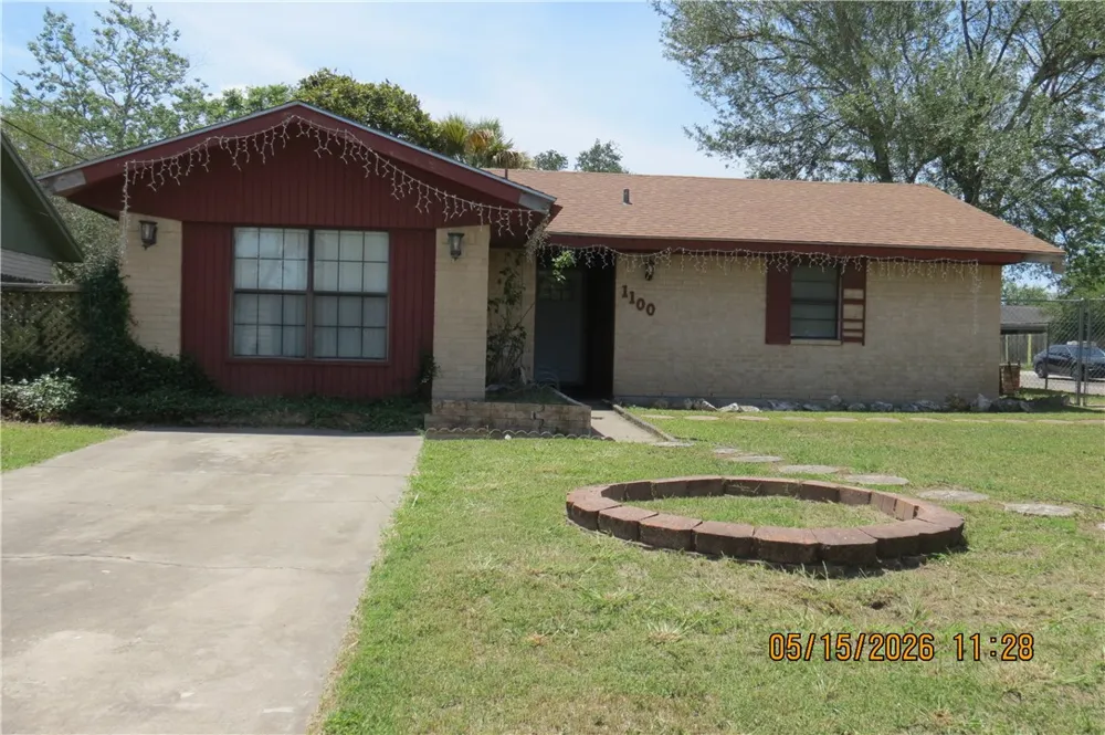 1100 E Gramman Street Beeville, TX 78102