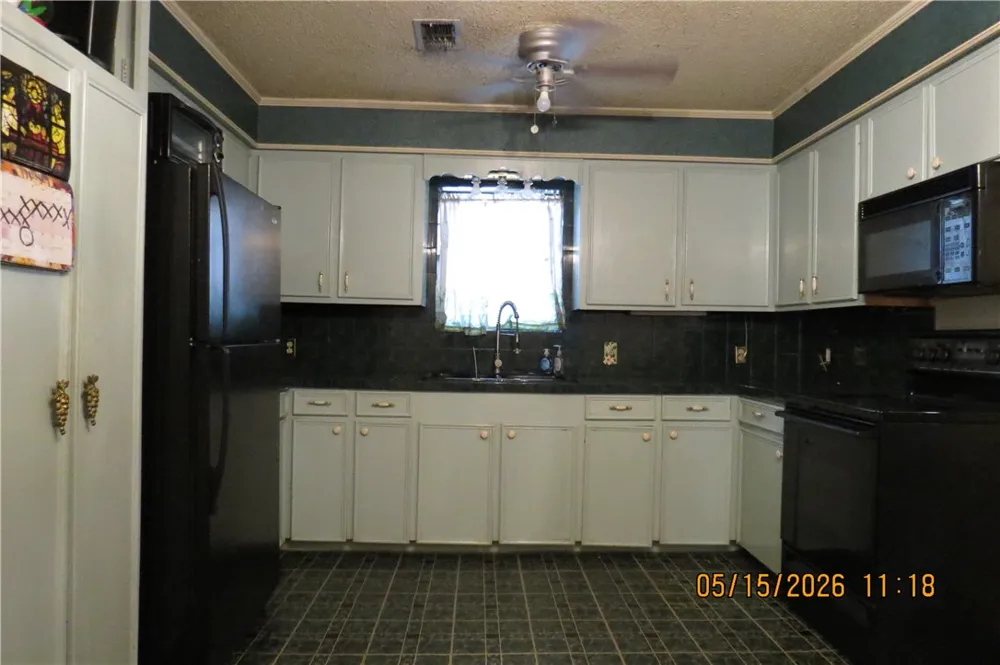1100 E Gramman Street Beeville, TX 78102