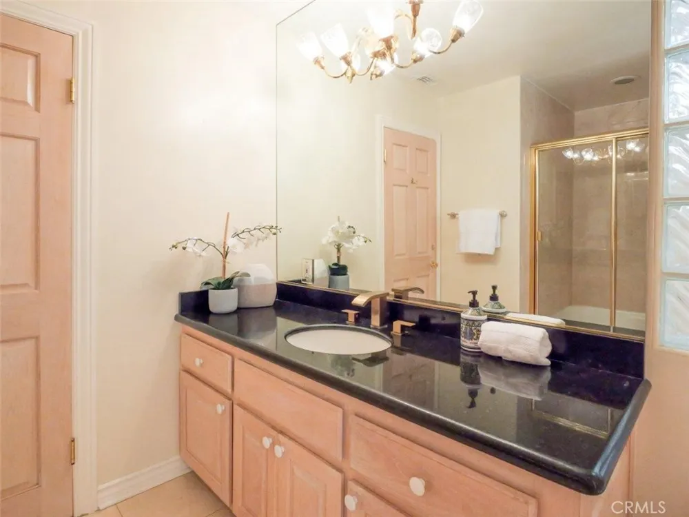 14 Georgeff Rolling Hills, CA 90274