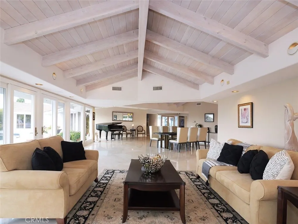 14 Georgeff Rolling Hills, CA 90274