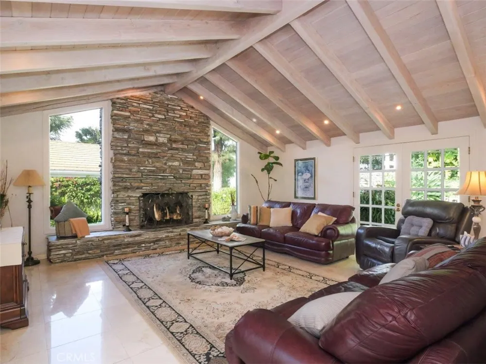 14 Georgeff Rolling Hills, CA 90274