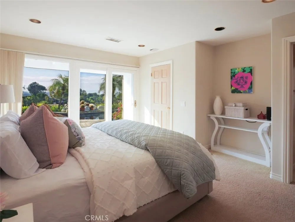 14 Georgeff Rolling Hills, CA 90274