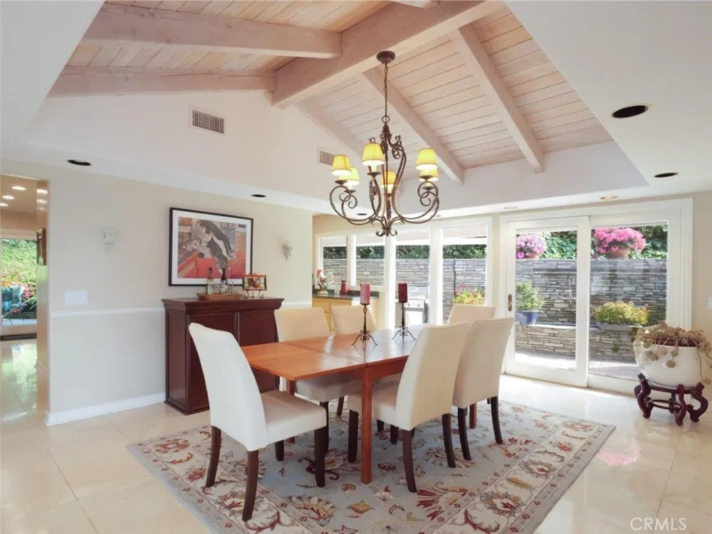 14 Georgeff Rolling Hills, CA 90274