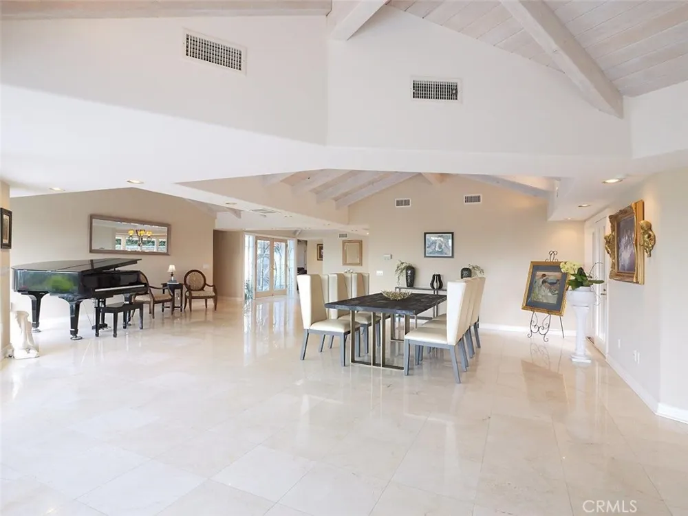 14 Georgeff Rolling Hills, CA 90274