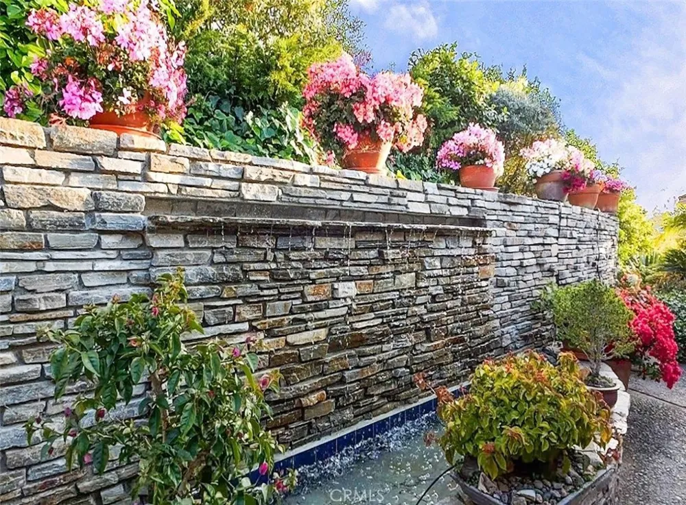 14 Georgeff Rolling Hills, CA 90274