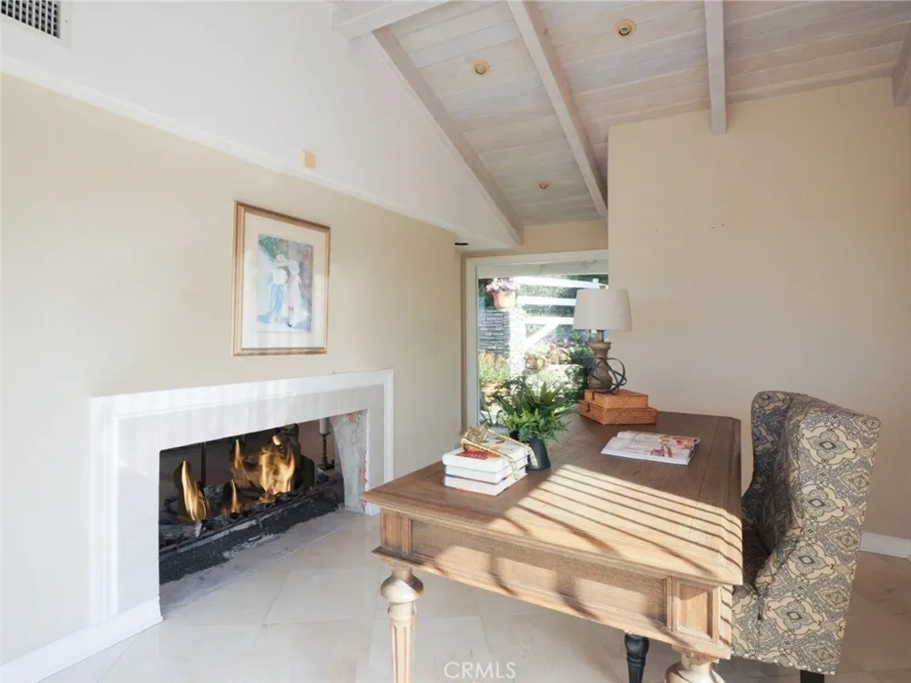 14 Georgeff Rolling Hills, CA 90274