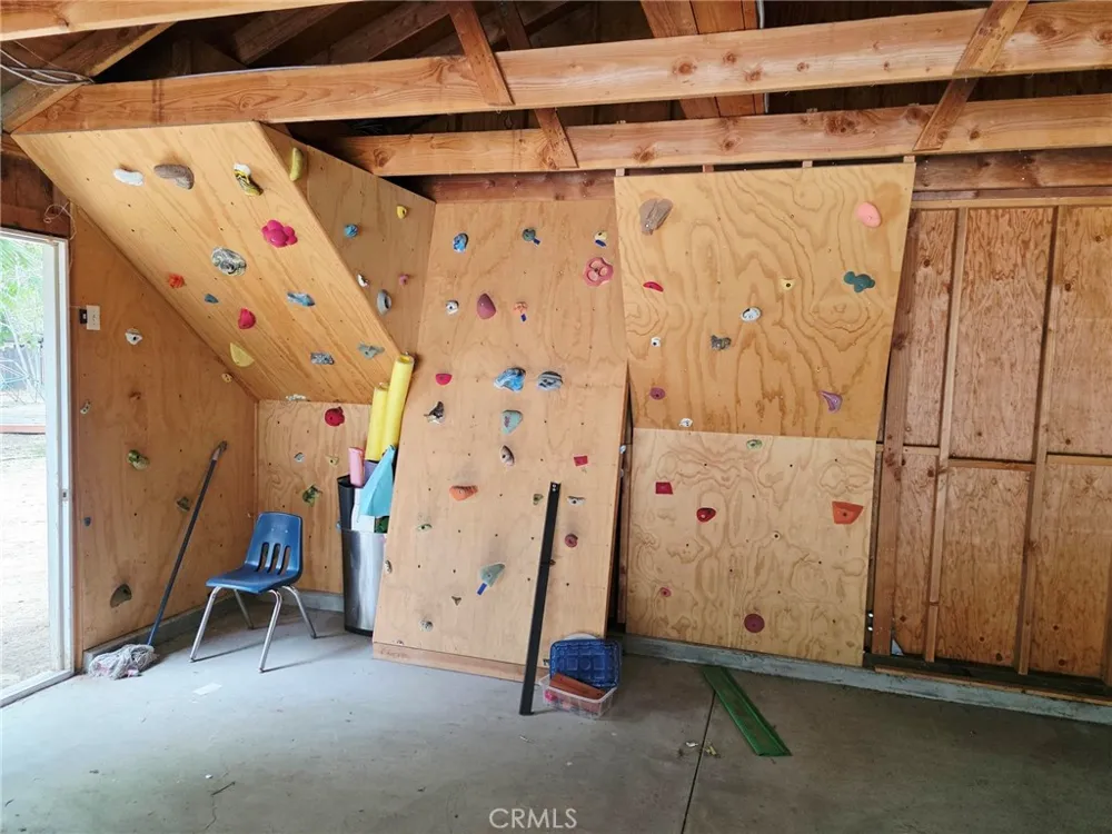 2121 Garfield Altadena, CA 91001