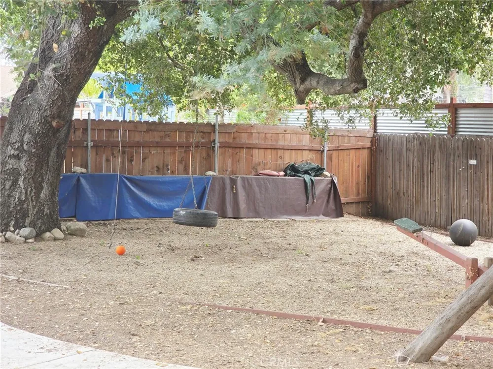 2121 Garfield Altadena, CA 91001