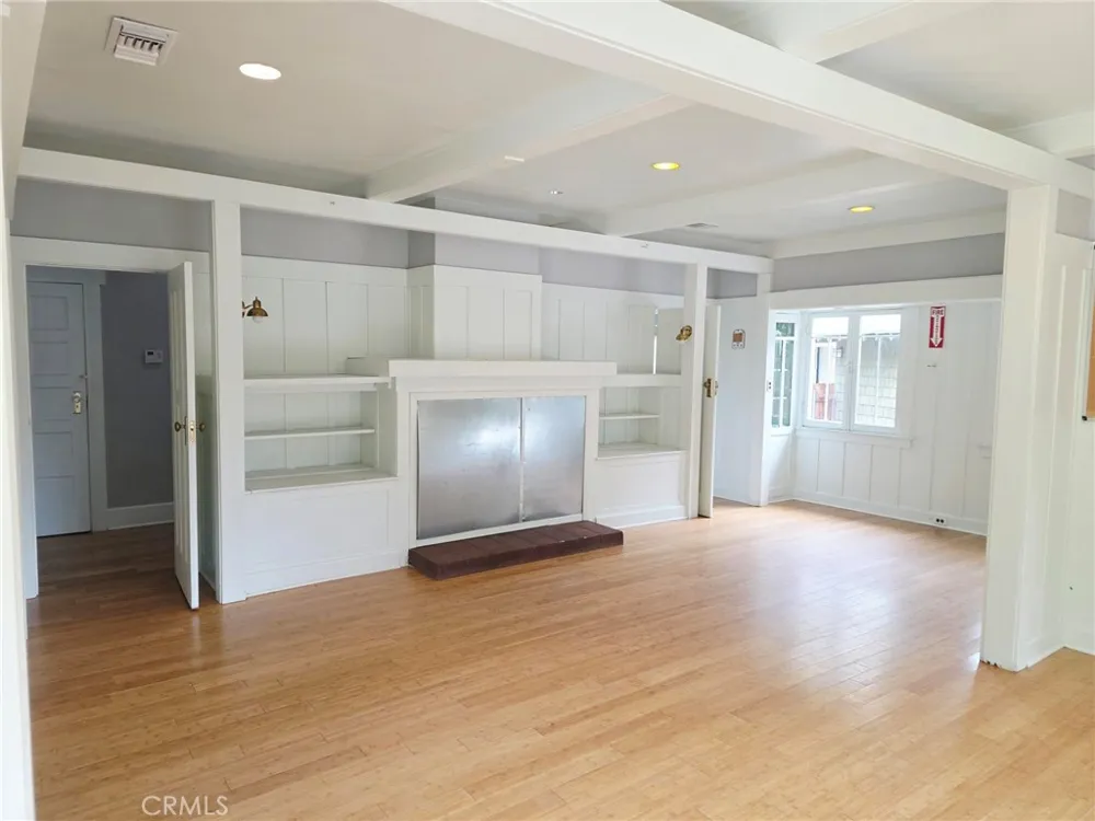 2121 Garfield Altadena, CA 91001