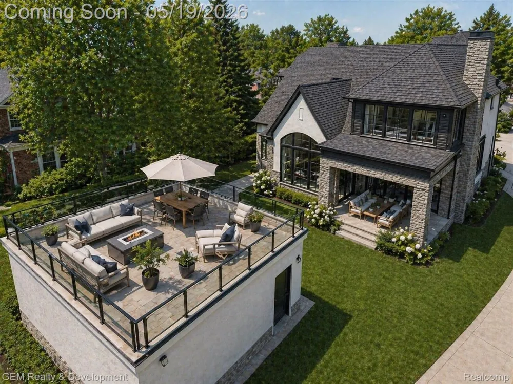 509 Randolph Street Northville City, MI 48167
