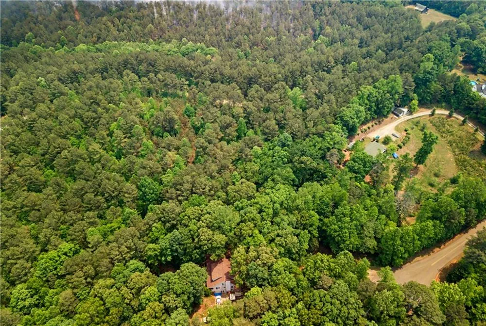 1315 Hubbard Road Dawsonville, GA 30534
