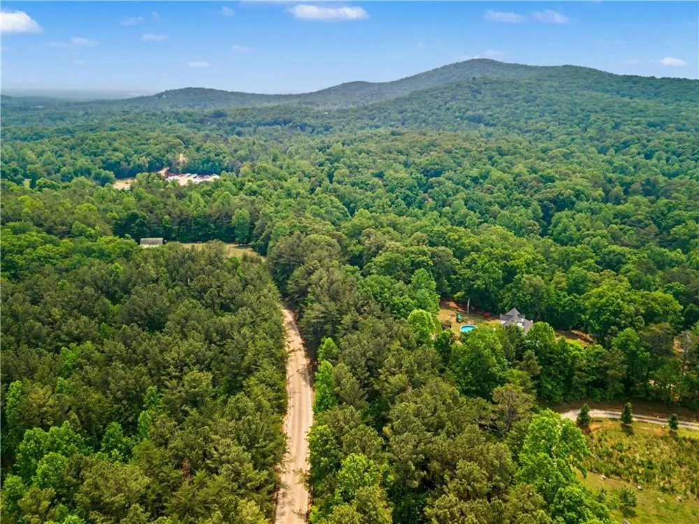 1315 Hubbard Road Dawsonville, GA 30534