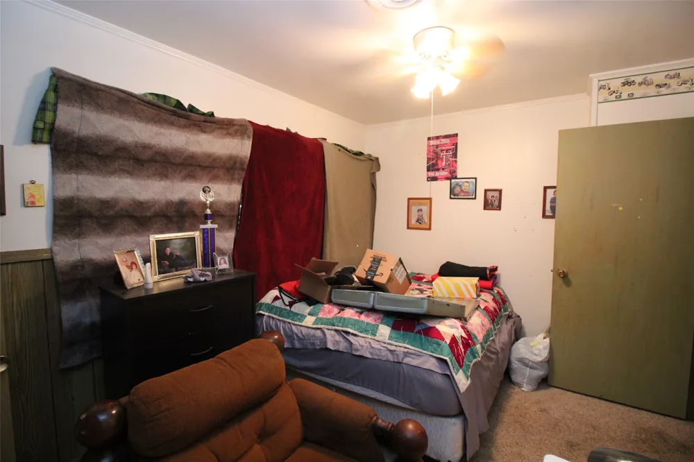 1001 SE 4th Street Knox City, TX 79529