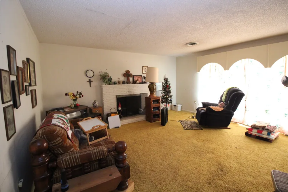1001 SE 4th Street Knox City, TX 79529