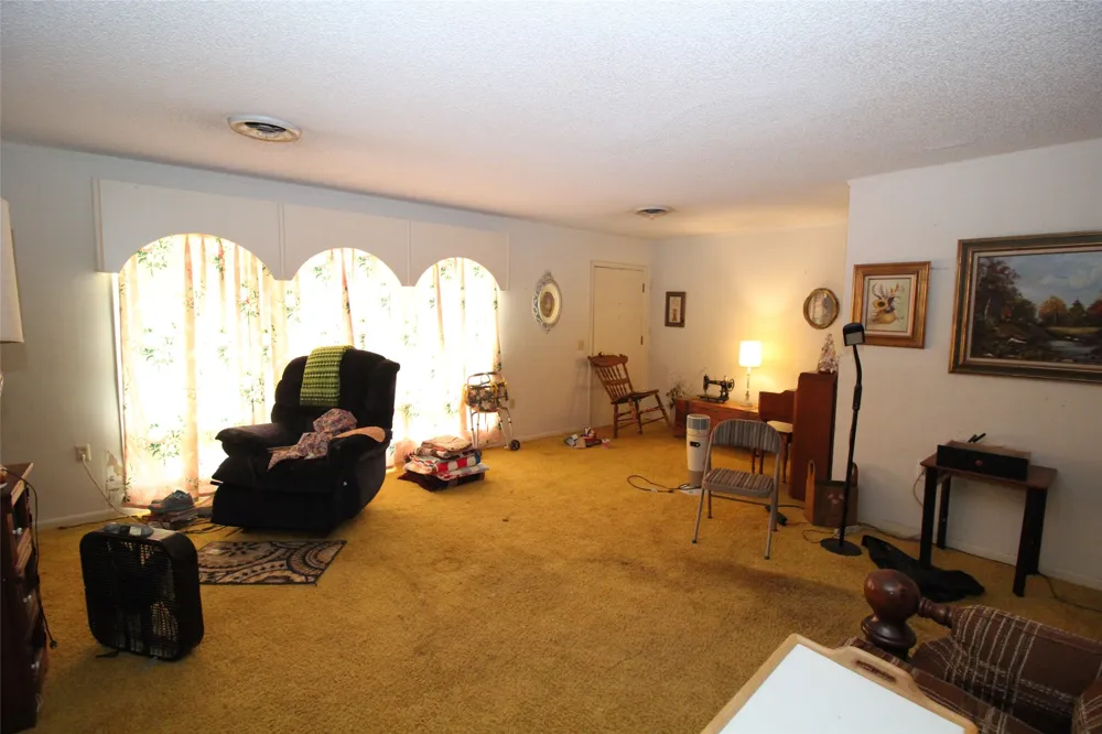 1001 SE 4th Street Knox City, TX 79529